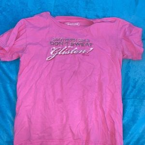 Woman’s Short Sleeve Top